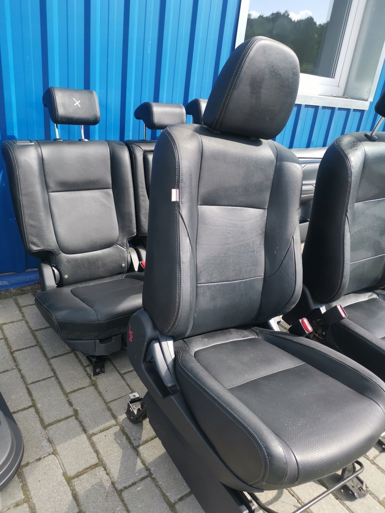 фото №6, Mitsubishi outlander iii lift комплект сидений с обшивки дверей сиденья обшивки