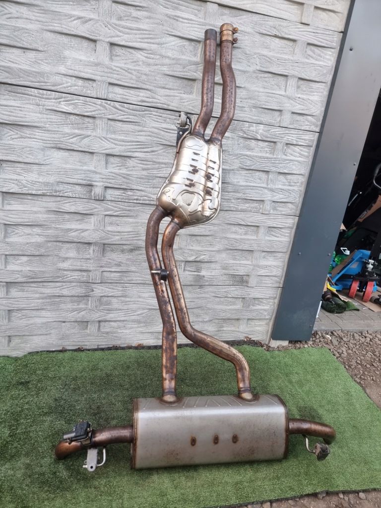 Купити Audi sq5 3.0 tfsi вихлоп гасник 80a253611m