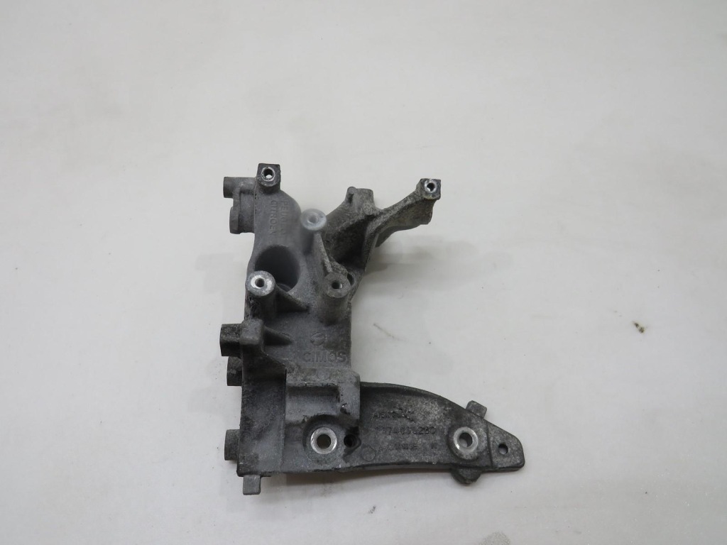 Купить Кронштейн кронштейн генератора peugeot 308 9674030280
