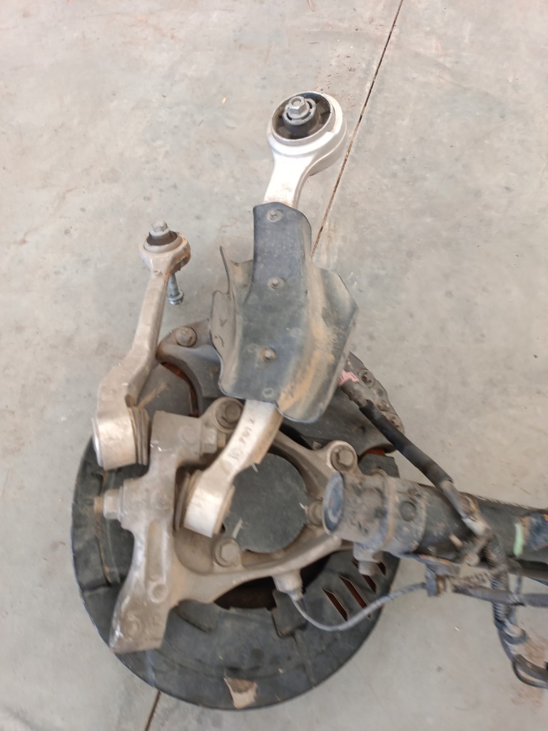 фото №9, Chevrolet camaro ss 16- амортизатор поворотний кулак супорт диск лівий перед 2x4