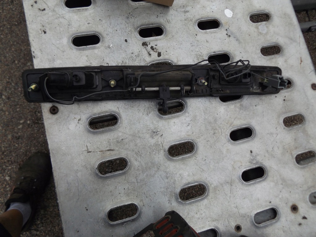 фото №3, Volvo v70 накладка ручка кришки задній освітлення