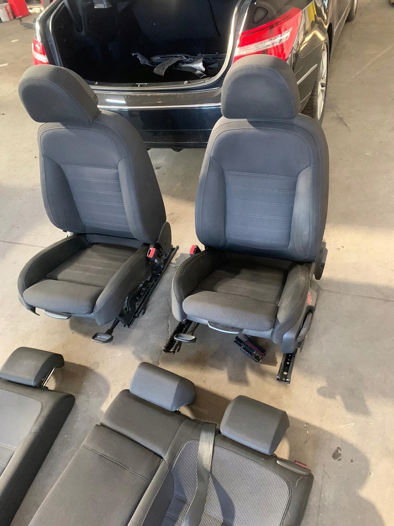 фото №4, Opel insignia a kombi сиденья заднее сиденье подогрев