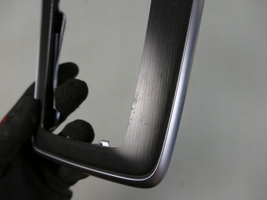 фото №4, Volvo v40 ii рамка радио передач панель защита dekor 31306639