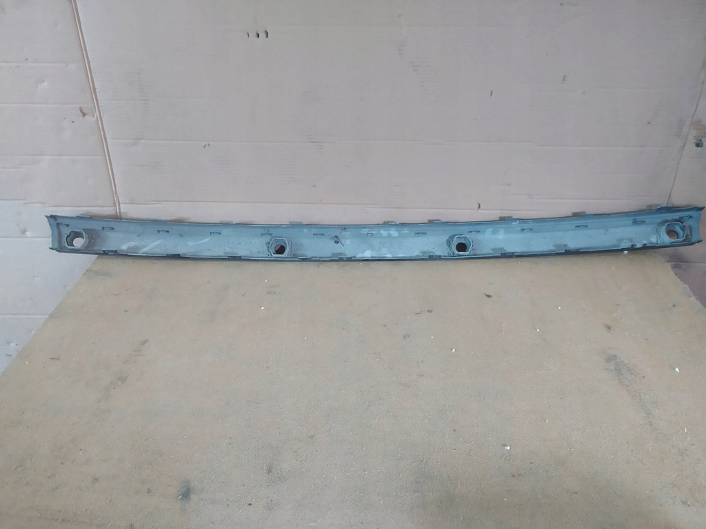 фото №7, Молдинг бампера задняя mercedes c-klasa w203