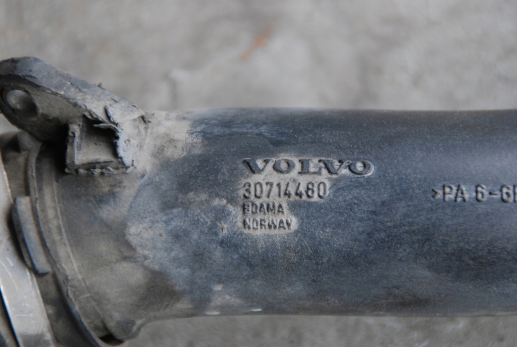 фото №3, Wąż труба интеркулер volvo xc90 i 2.4 d5 30714480