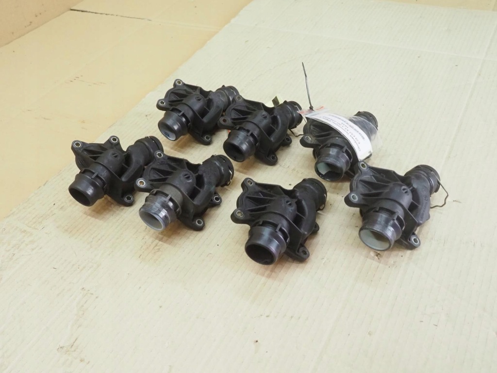 фото №6, Корпус термостата bmw e38 e39 e53 x5 3.0d 2354056