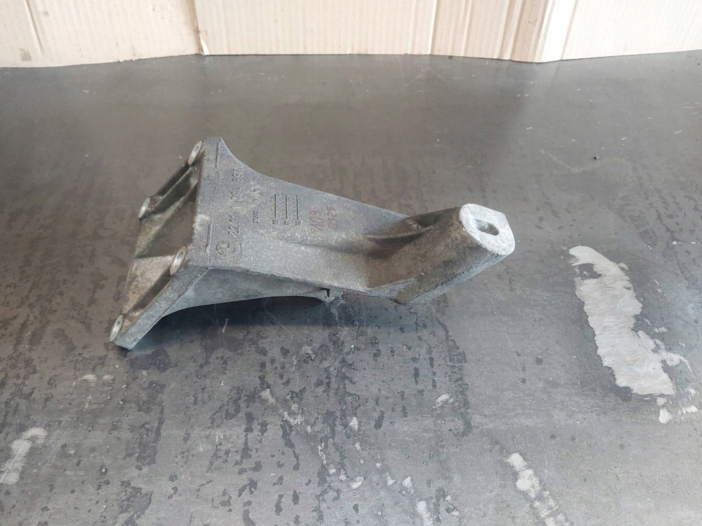 Кронштейн / кронштейн двигателя bmw 3 e46 325ti m54b25 256s5 1094697 22111094697 Цена