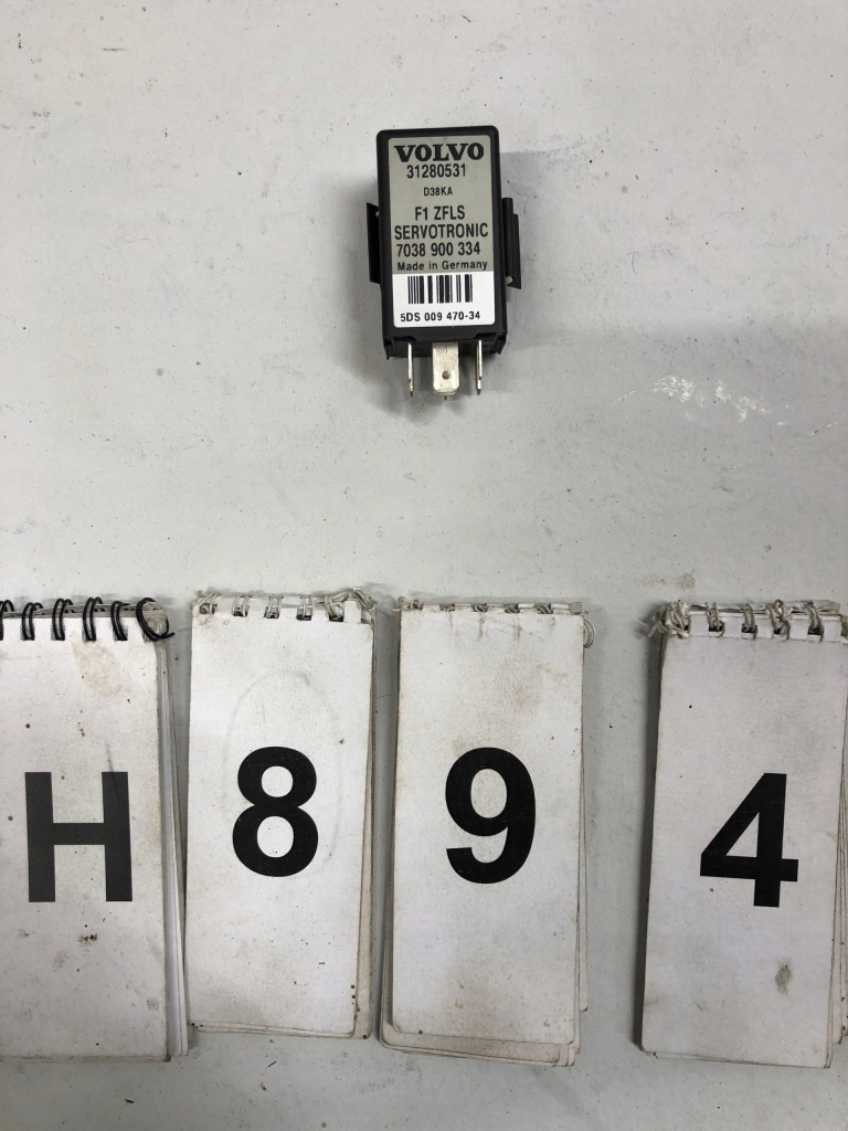 фото №1, Volvo v60 s60 реле сервоатроник