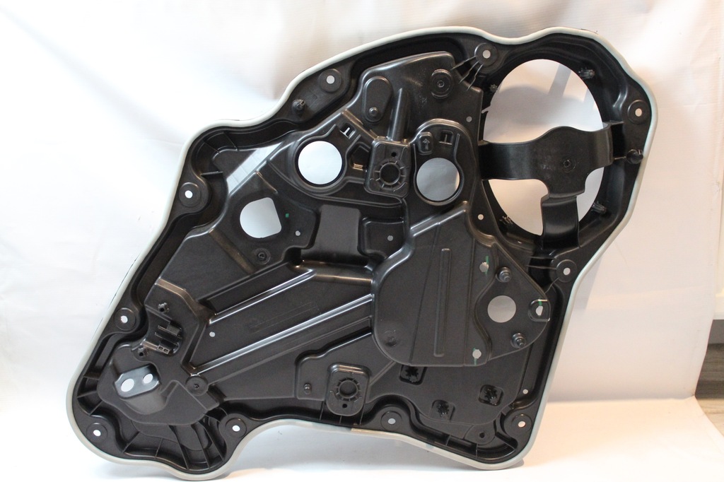 фото №1, Jeep compass каркас плита двері лівий задня 68243945a