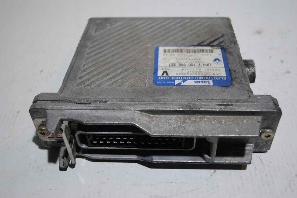 фото №7, Бортовой компьютер двигателя volvo v40 7700868321