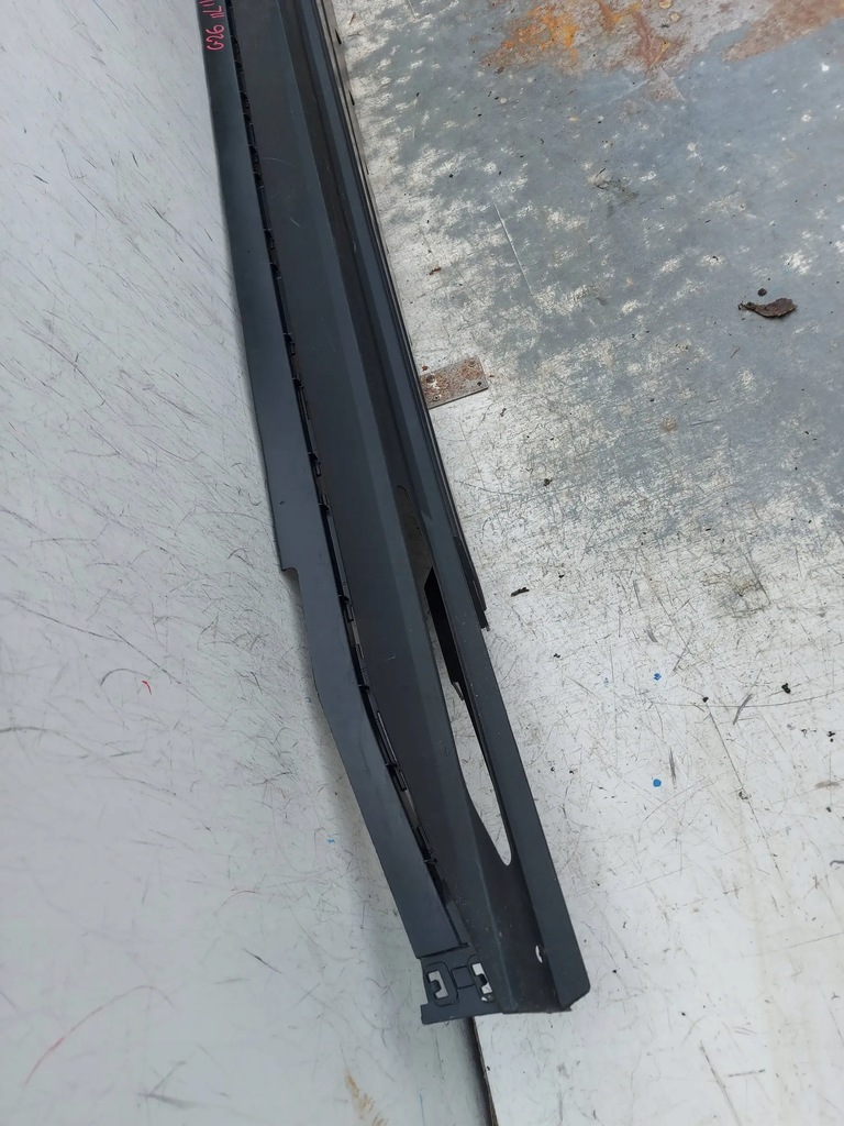 фото №10, Bmw 4 i4 g26 молдинг порог правая накладка порог