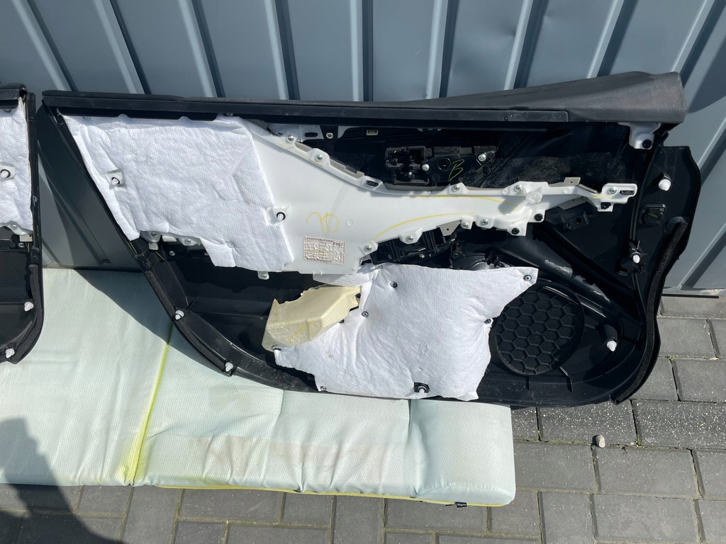 фото №14, Subaru outback vi 20- обшивка дверь левый правый перед s73512710 s73512700 usa