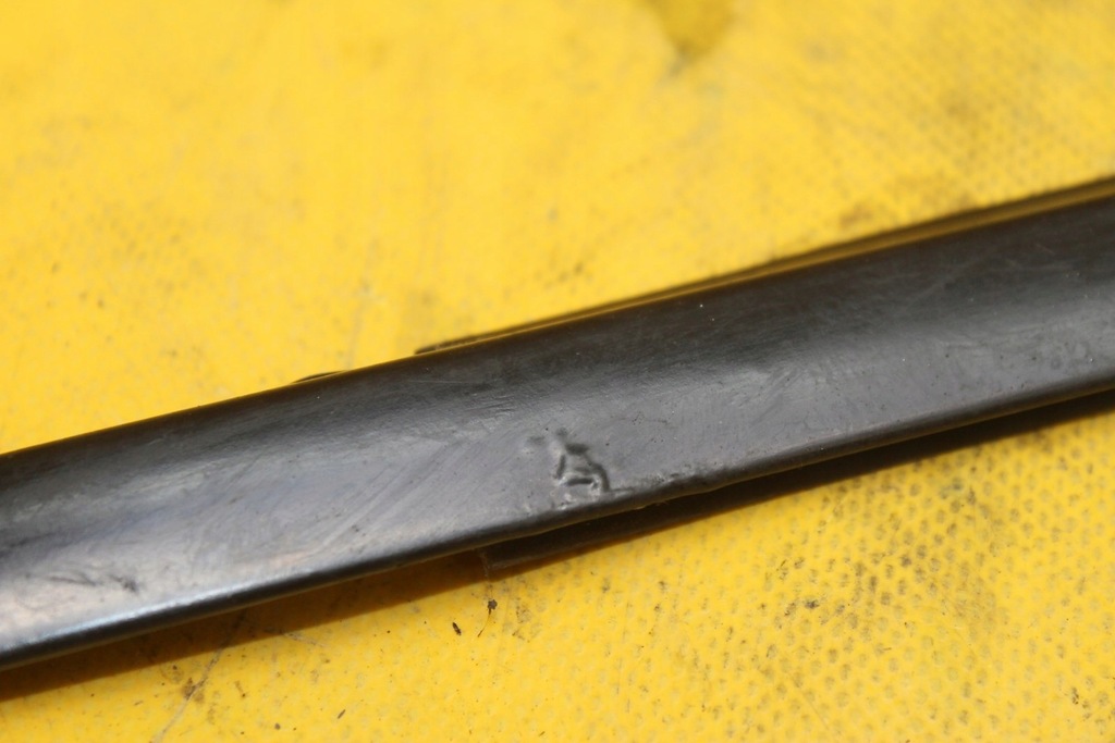 фото №6, Молдинг уплотнитель правый задняя galaxy mk1 fl