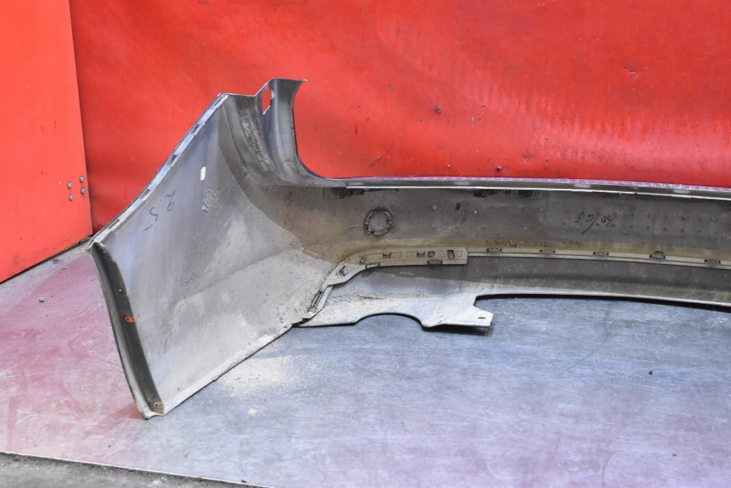 Бампер задні задній чорний pdc opel insignia a універсал 08-14 Ціна