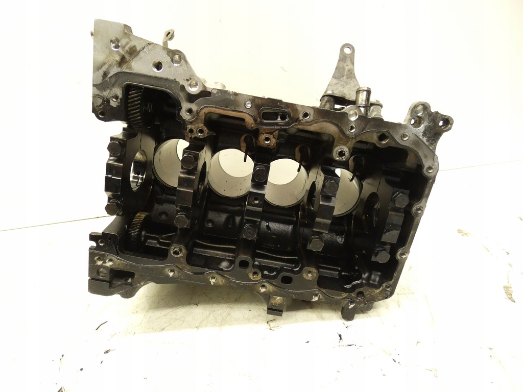 фото №8, Bmw f11 f10 f20 f30 e84 f25 n47d20c блок двигуна