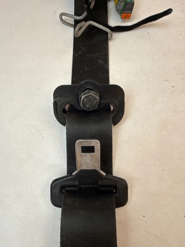 фото №10, Pas безпеки перед передній правий натягувач alfa romeo giulietta 015610