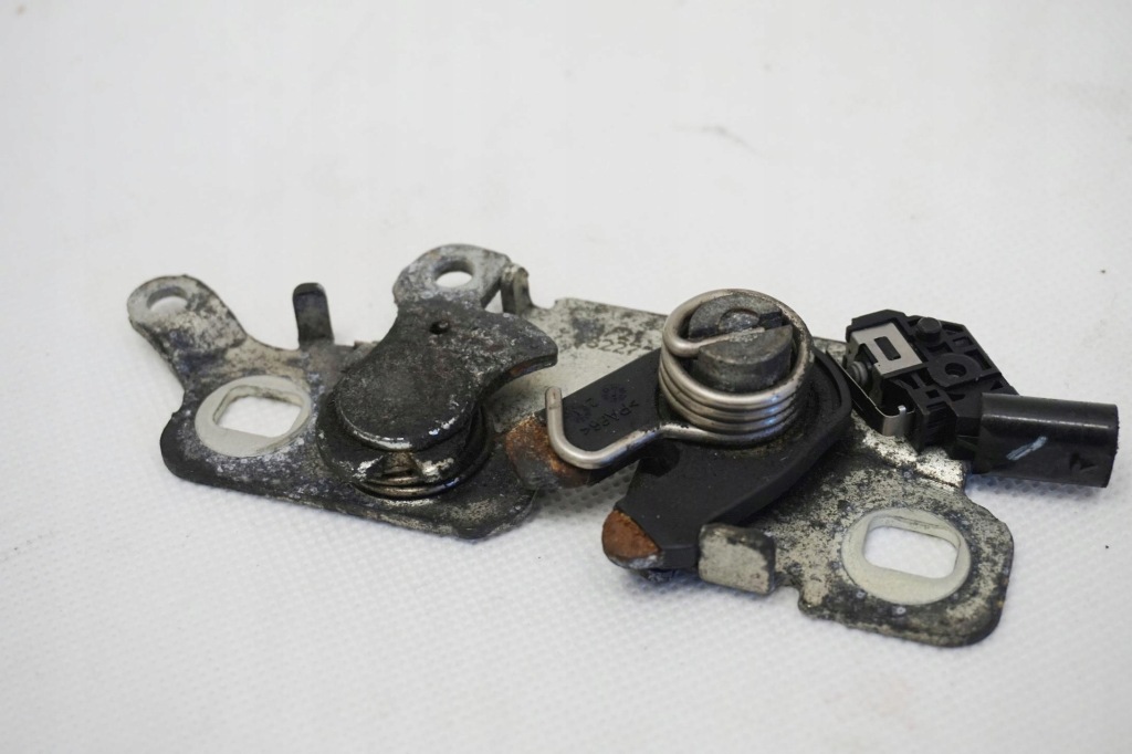 фото №1, Замок капот citroen c4 iii 1.2thp 9822726780