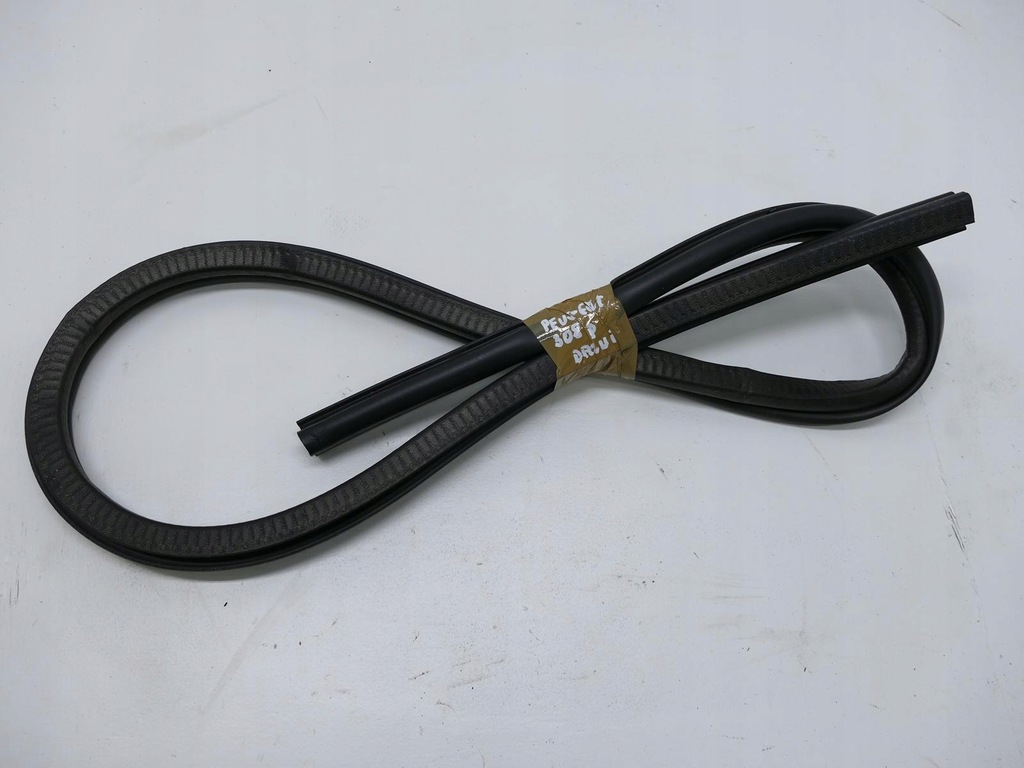 фото №1, Peugeot 308 cc t7 lift прокладка дверь правая