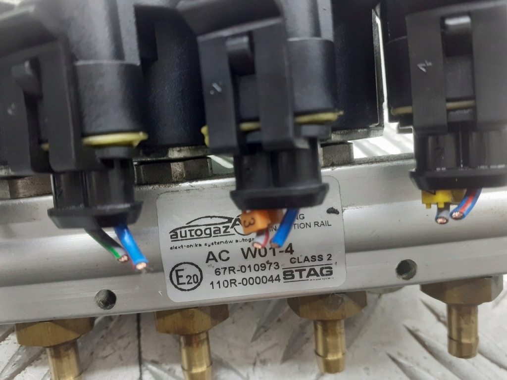 фото №3, Молдинг впрыскная газа renault scenic ii 1.6 67r-010973