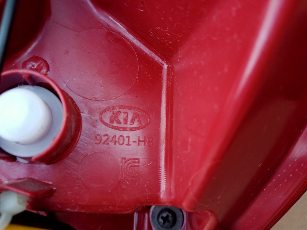 фото №5, Kia rio iv ліва лампа задня 92401-h8