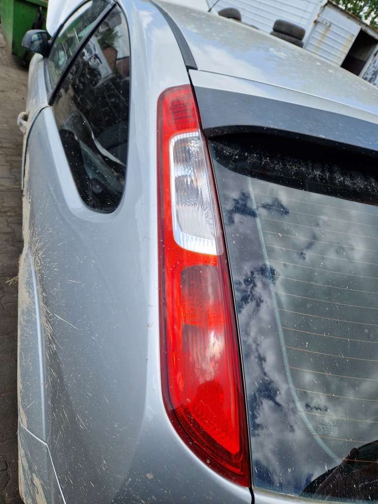 фото №1, Ford focus mk2 hb лампа левая задняя