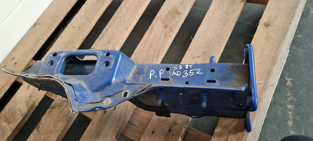 фото №1, S3 8y a3 лонжерон правая правый перед передняя sedan lz5m