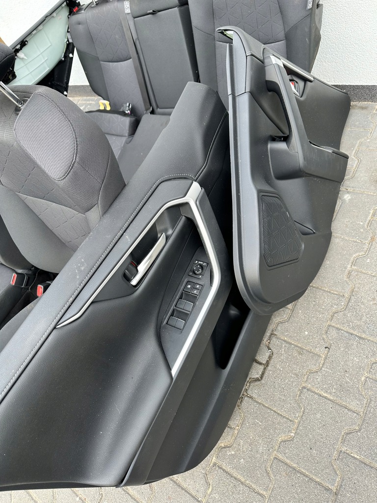 фото №6, Rav4 v сиденья комплект обивка