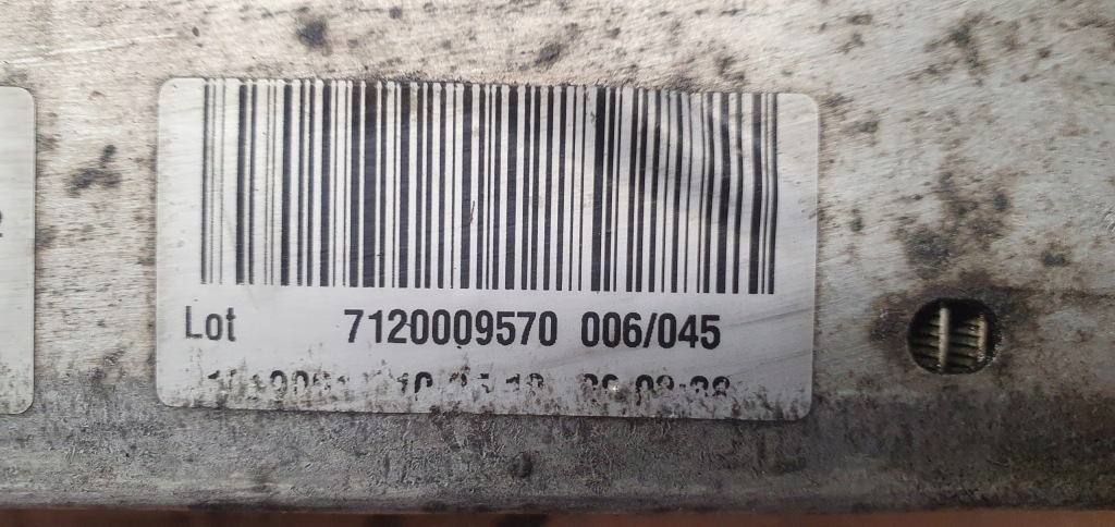 Радіатор оливи радіатор bmw m5 g30 f90 2284260 Київ