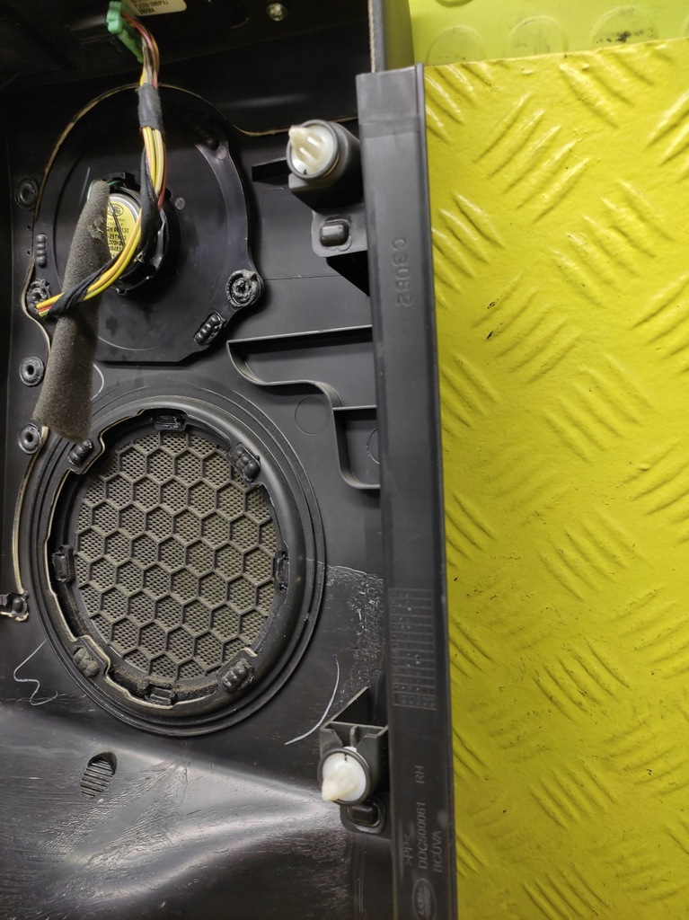 фото №10, Land rover discovery iii обивка дверь правый задняя