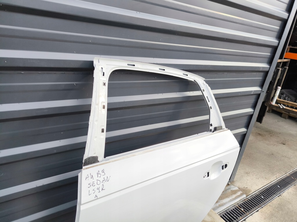 фото №13, Дверь левый задняя audi a4 b9 ls9r sedan przed lift !!!