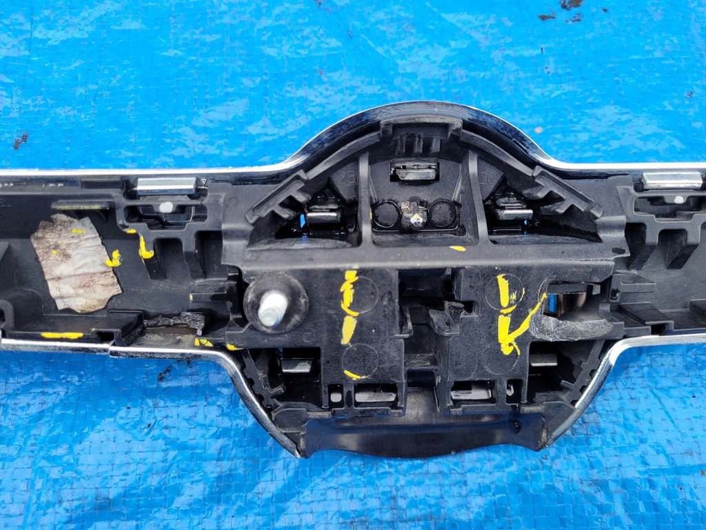 фото №8, Opel-części | insignia a молдинг хром накладка крышки задняя 5d hb 13244388