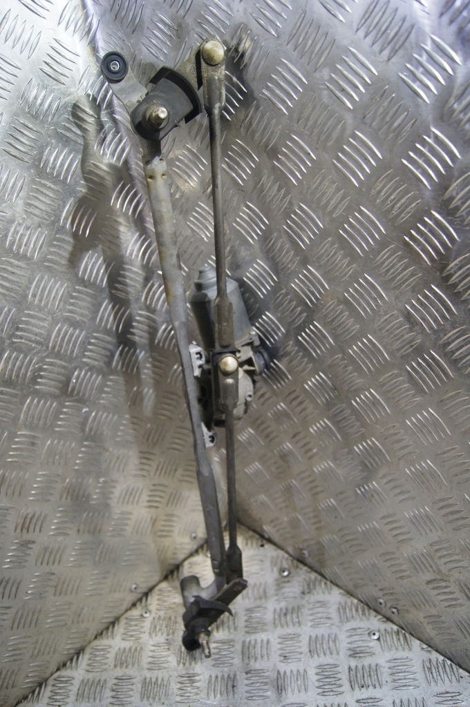 фото №1, Механизм дворник gran cherokee wk2