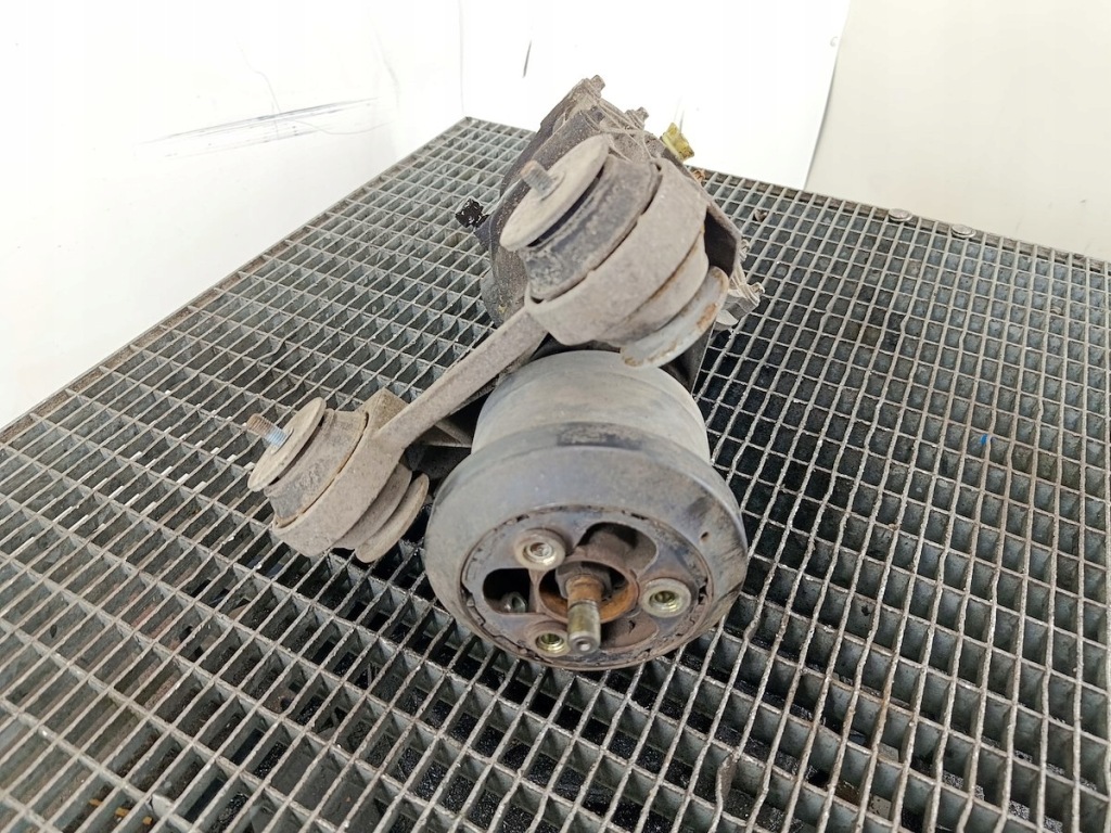 Диференціал задні renault scenic 1 fl j641340041 2.0 16v Недорого