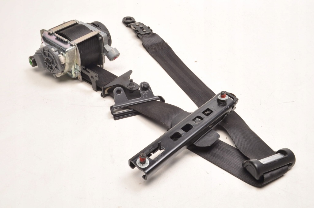 Купить Volvo s60 ii v60 pas безопасности левый перед передний 39818841