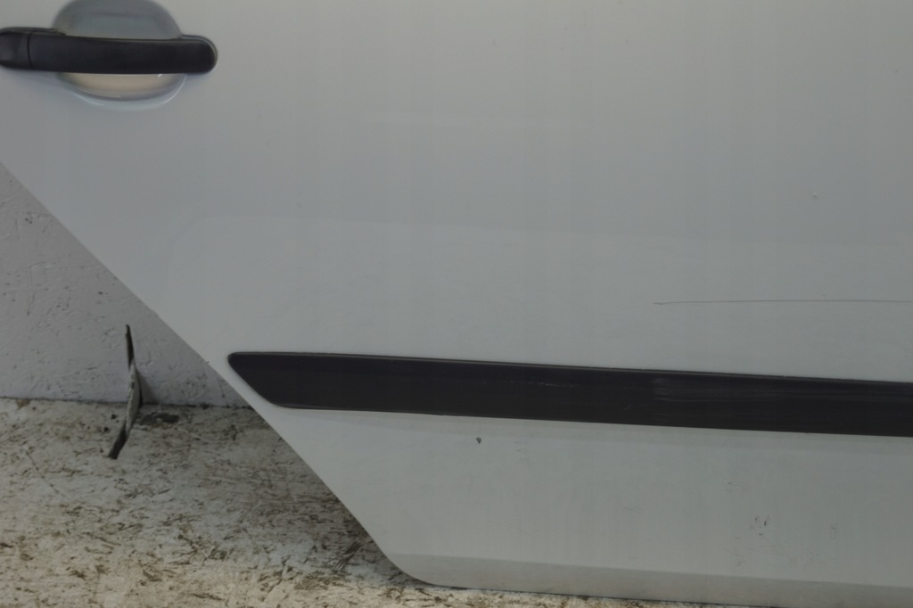 фото №9, Двері правий задня skoda fabia ii hb 1026