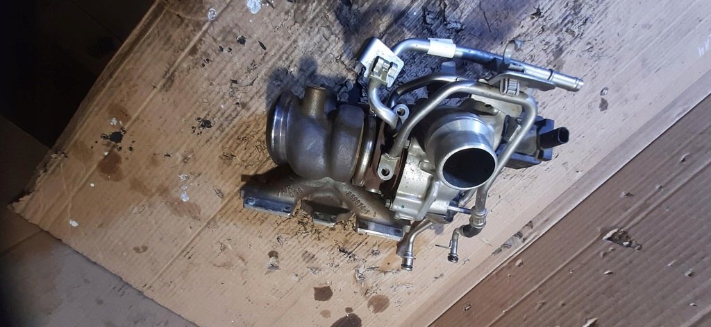 фото №10, Турбонагнетатель trubo 1.3tce captur ii 144106434r