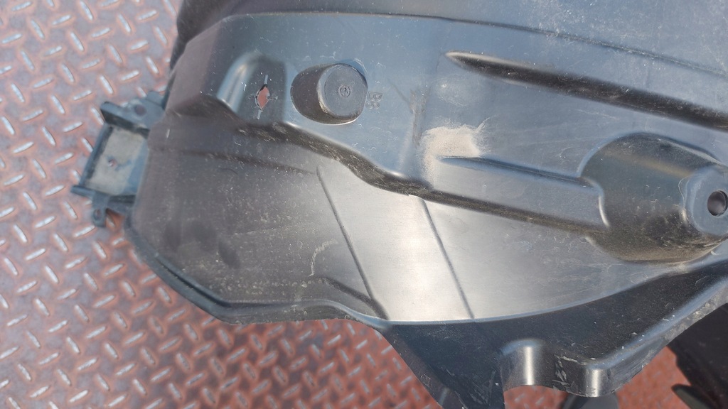 фото №12, Підкрилок лівий перед toyota yaris cross 21-