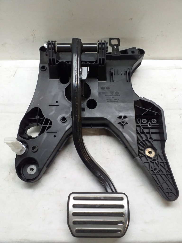 фото №1, Porshe cayenne 7p5 lift педаль тормоза каркас