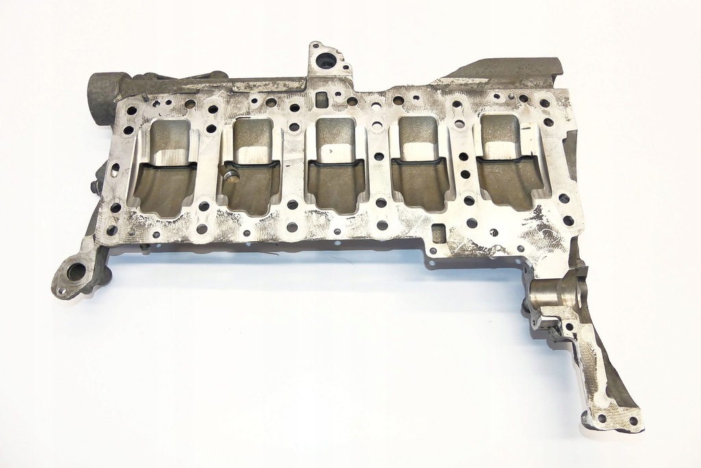 фото №6, Audi rs6 5.0 tfsi v10 buh поддон масляная