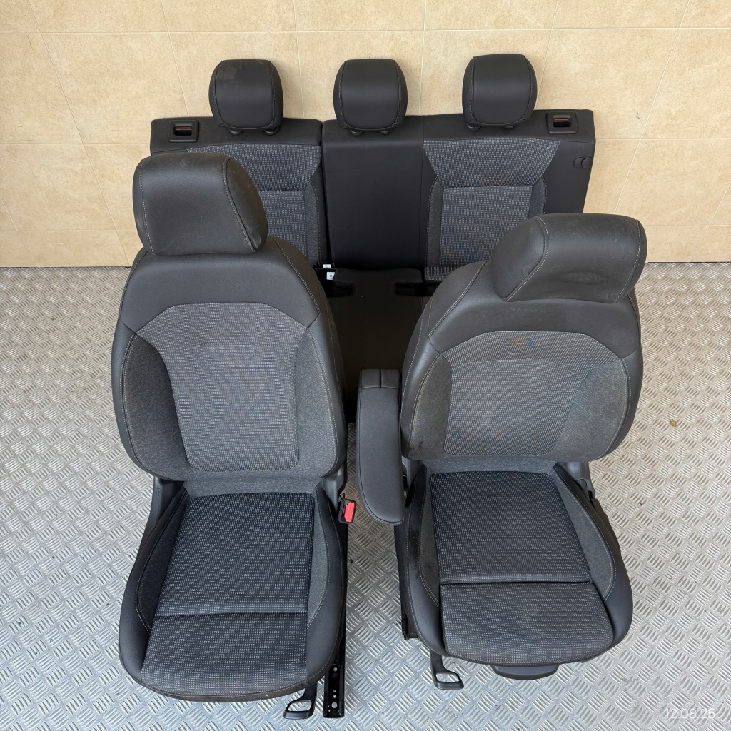 фото №2, Сидіння напівшкіра заднє сидіння комплект opel crossland x lift 2022 rok