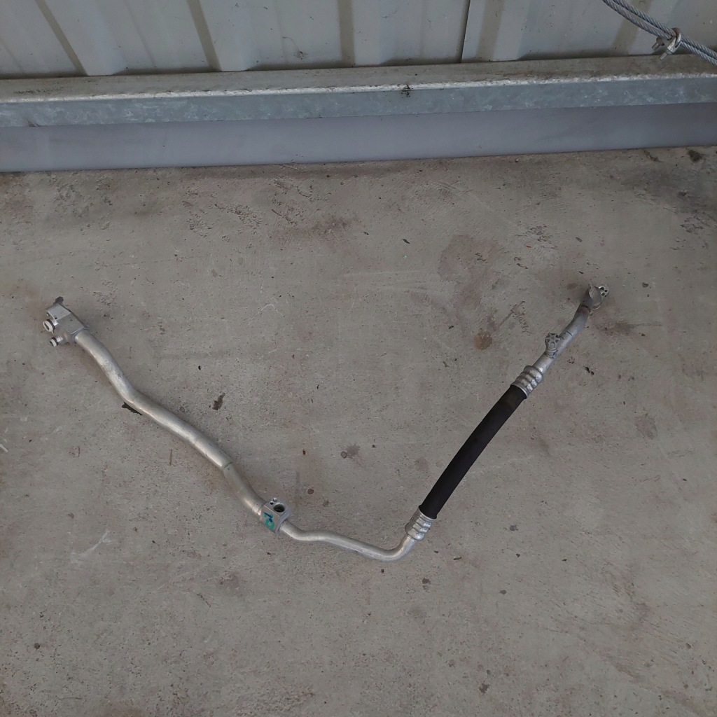 фото №1, Bmw 2 f46 f45 шланг кондиционера 6805433