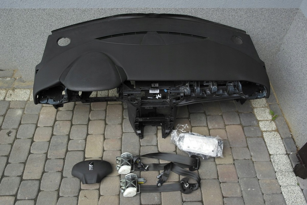 фото №1, Citroen ds3 приборная панель консоль приборная панель подушка безопасности pas pulpit