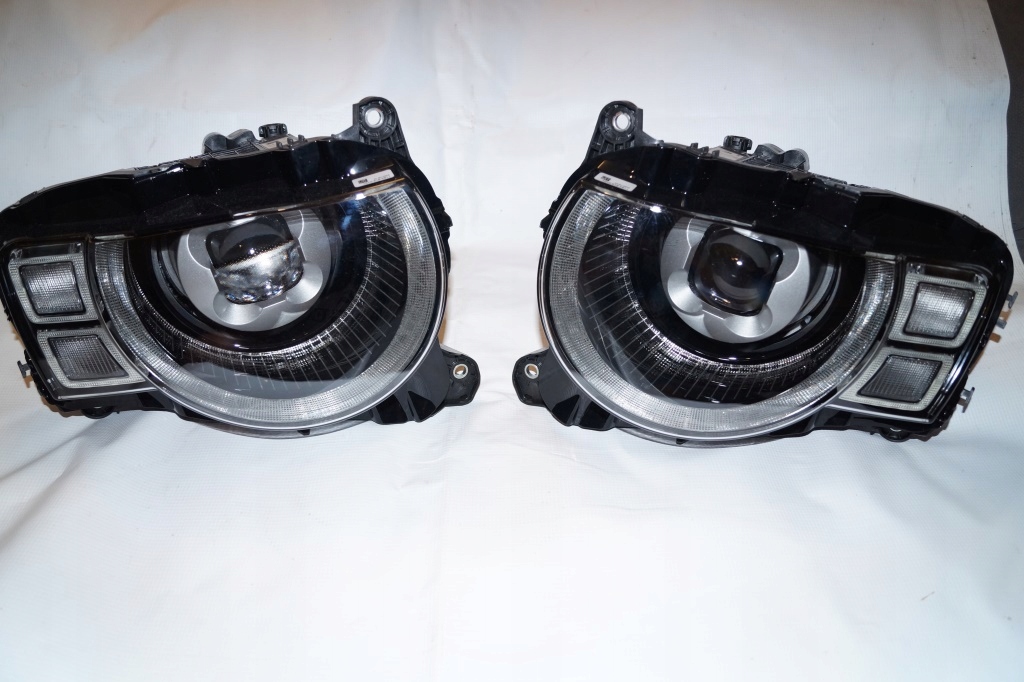 фото №1, Land rover defender 2019- комплект лампа передніх