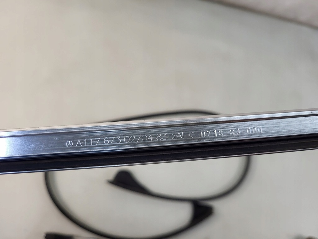 фото №12, Молдинг дахова дах прокладка права mercedes cla c117 w117 a1176730283