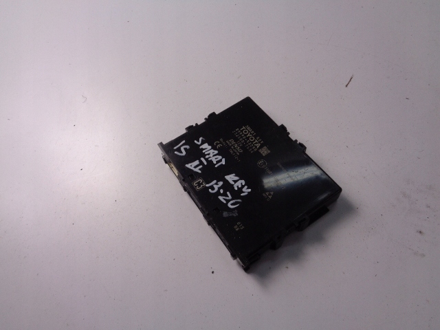 Купить Модуль smart key lexus is 3 2013-2020