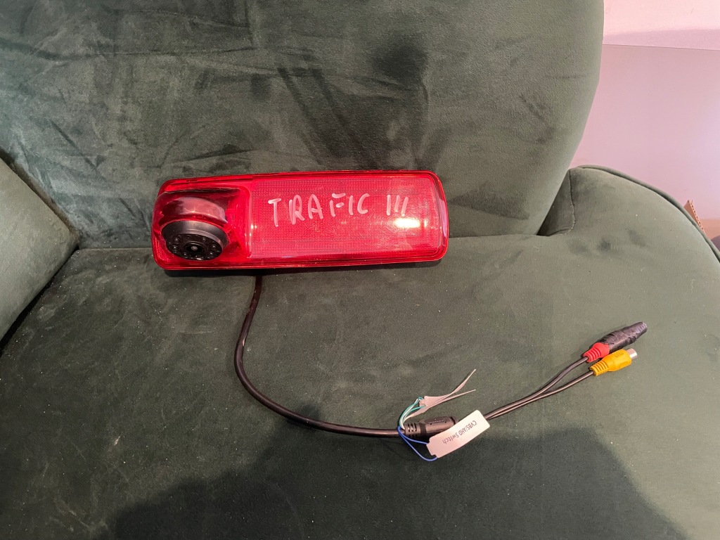 Купити Renault trafic 3 рестайлінг  камера заднього виду світло стоп