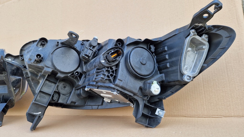 фото №8, Renault kadjar lift лампа full led 260105570r 260608385r комплектна демонтаж