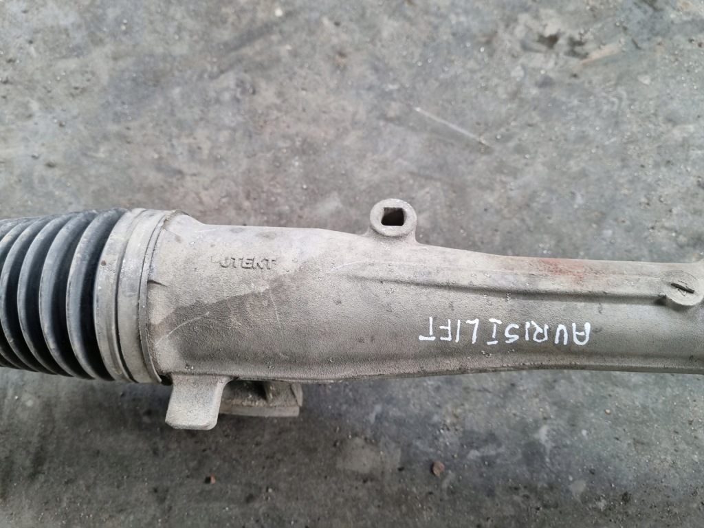 Трансмиссия рулевая рулевая рейка toyota auris 2 corolla e18 с Разборки