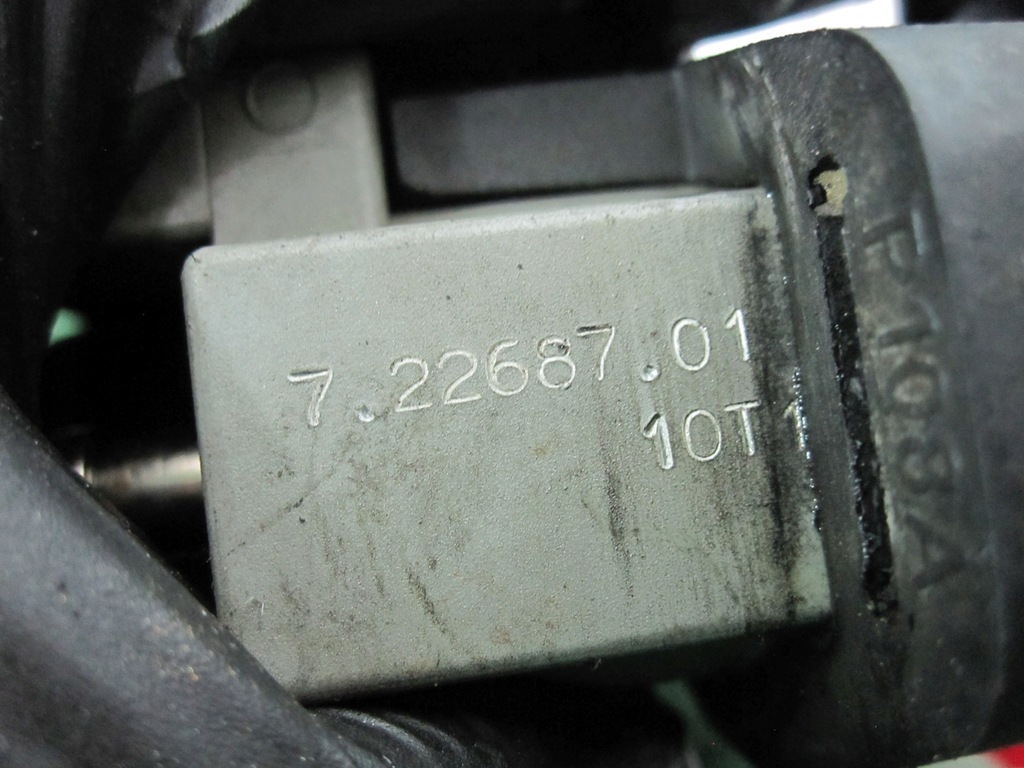 фото №5, Jaguar xf 3.0 d клапан вакууму 7.22687.01