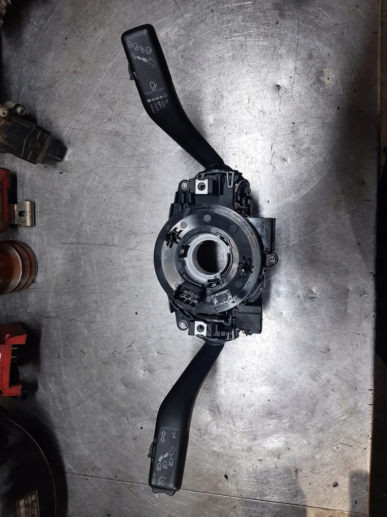 фото №1, Переключатель комбинированный лента переключатели skoda rapid 6ra959653